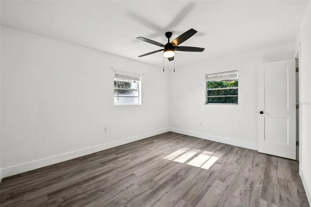 56305 Redbud Road Astor FL 32102