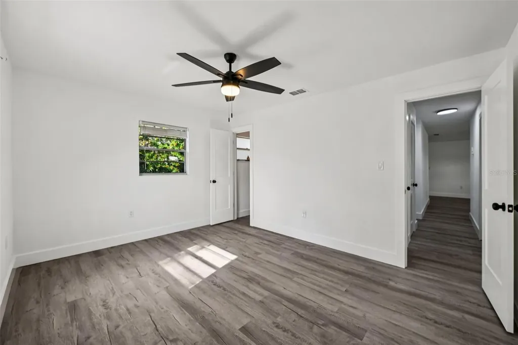 56305 Redbud Road Astor FL 32102