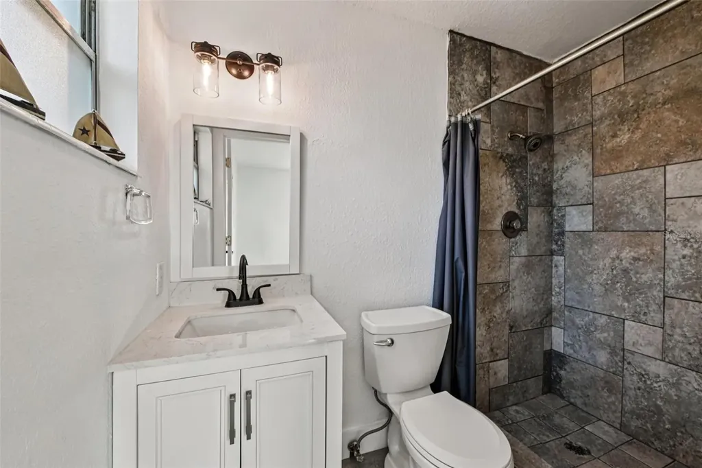 56305 Redbud Road Astor FL 32102