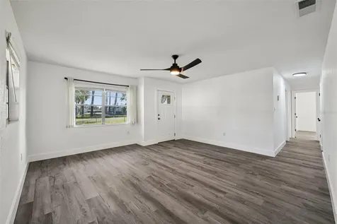 56305 Redbud Road Astor FL 32102