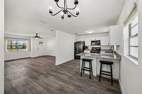 56305 Redbud Road Astor FL 32102