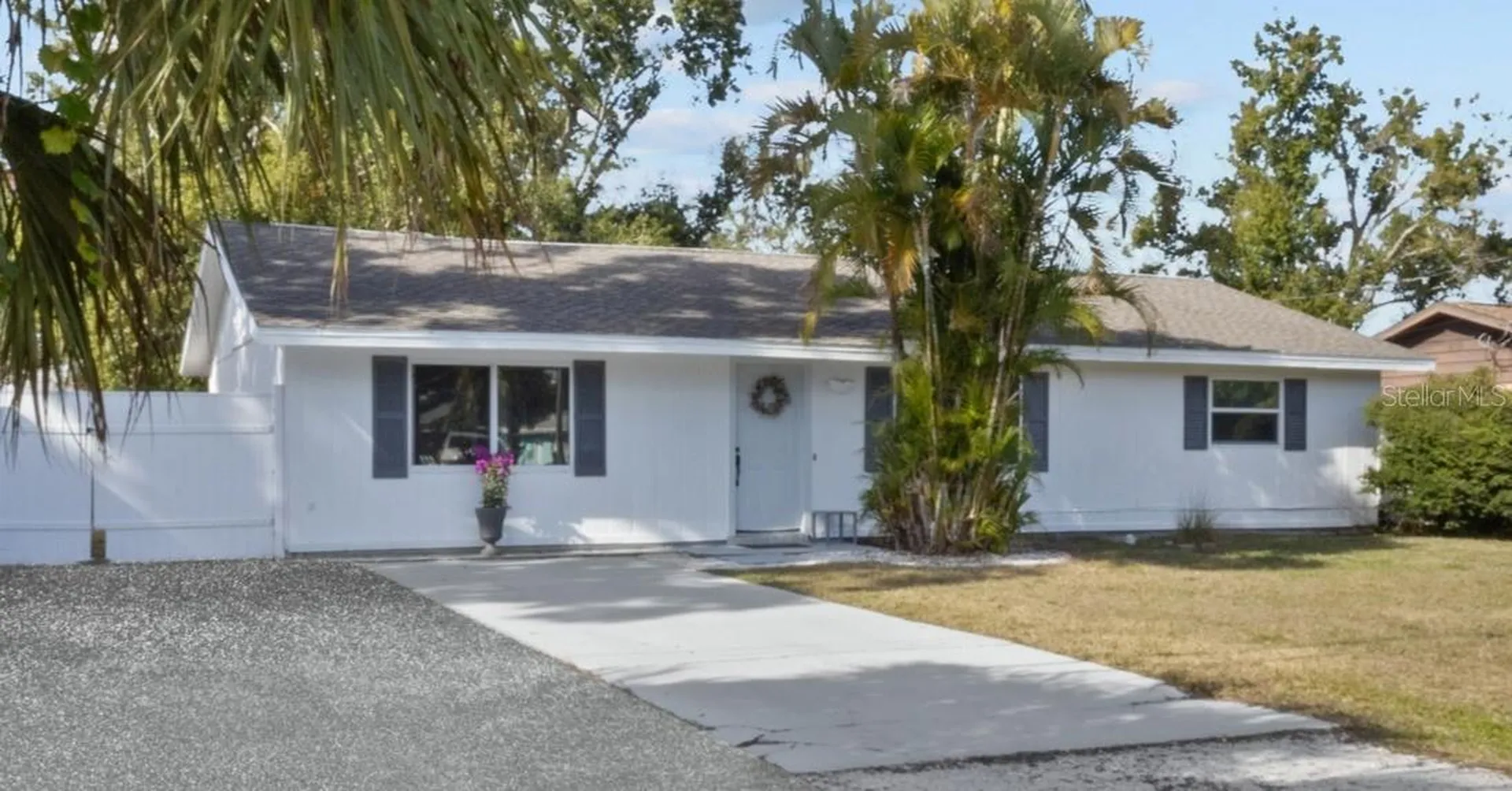 4848 Camphor Avenue Sarasota FL 34231