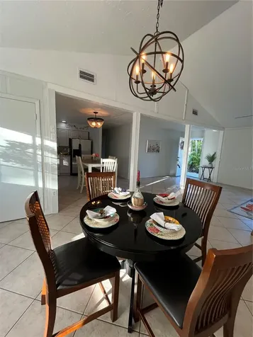 4848 Camphor Avenue Sarasota FL 34231