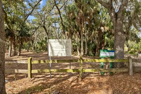 4848 Camphor Avenue Sarasota FL 34231