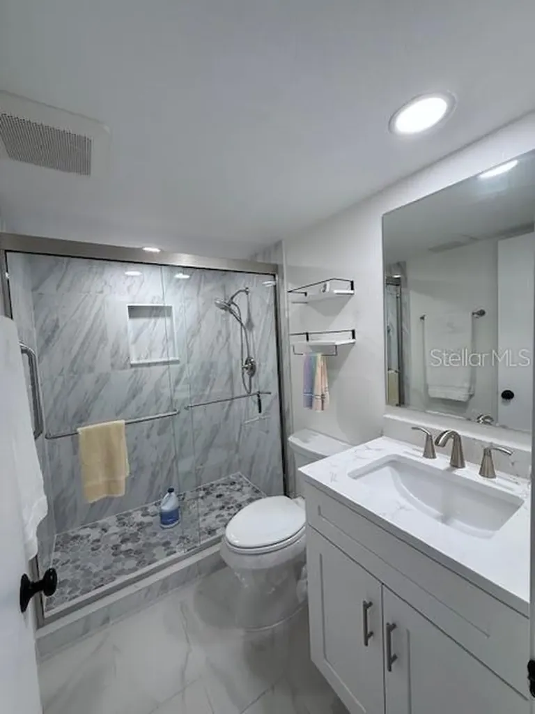 19 Whispering Sands Drive Sarasota FL 34242