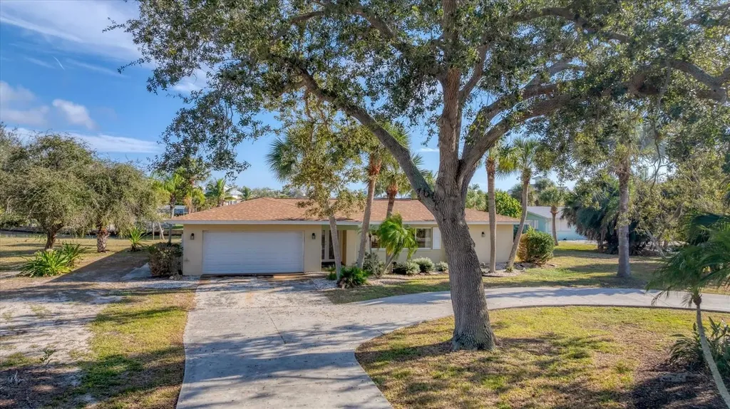 500 Green Dolphin Drive S Placida FL 33946