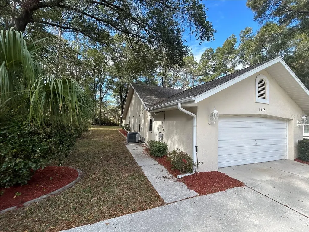 8448 SW 196th Avenue Road Dunnellon FL 34432