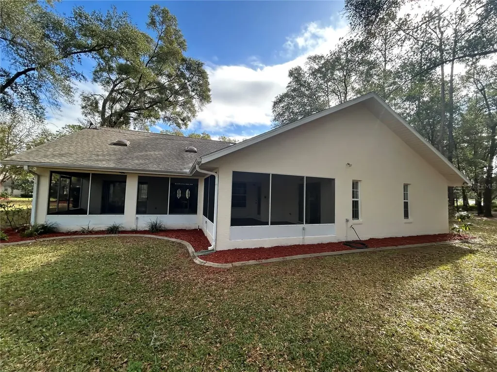 8448 SW 196th Avenue Road Dunnellon FL 34432