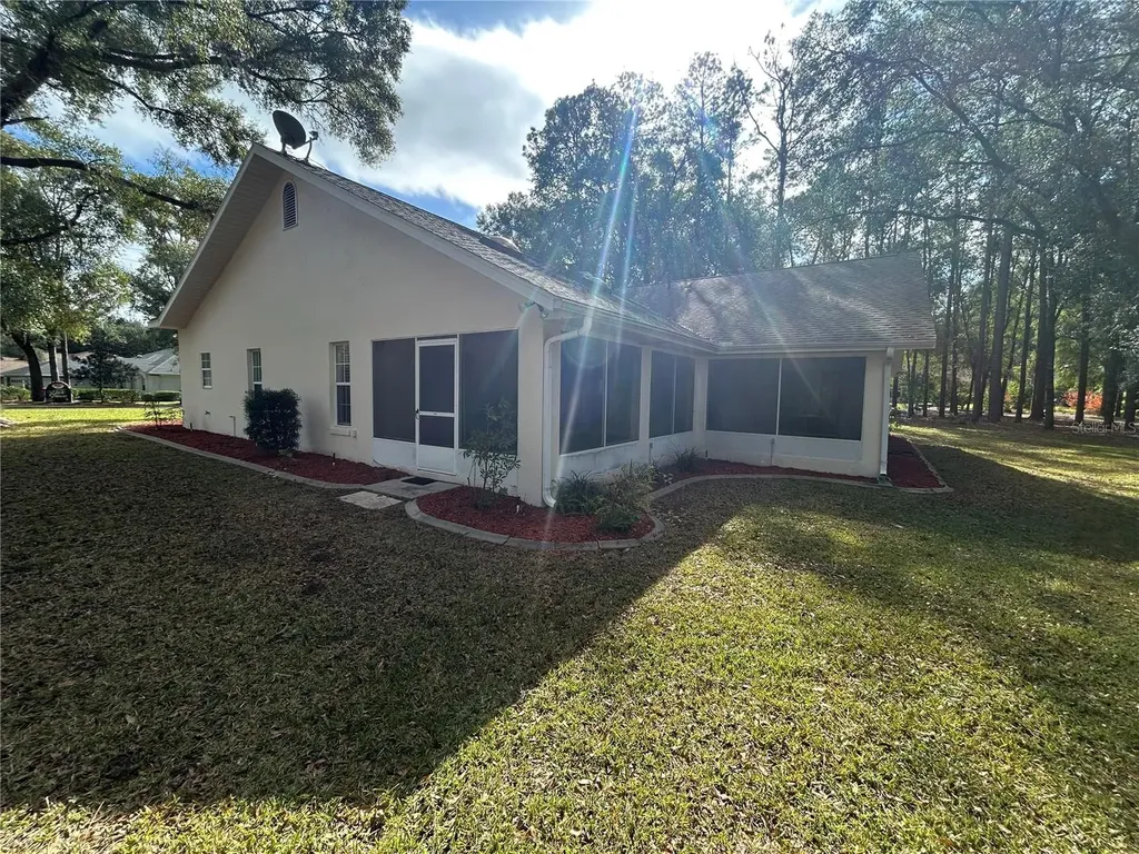 8448 SW 196th Avenue Road Dunnellon FL 34432