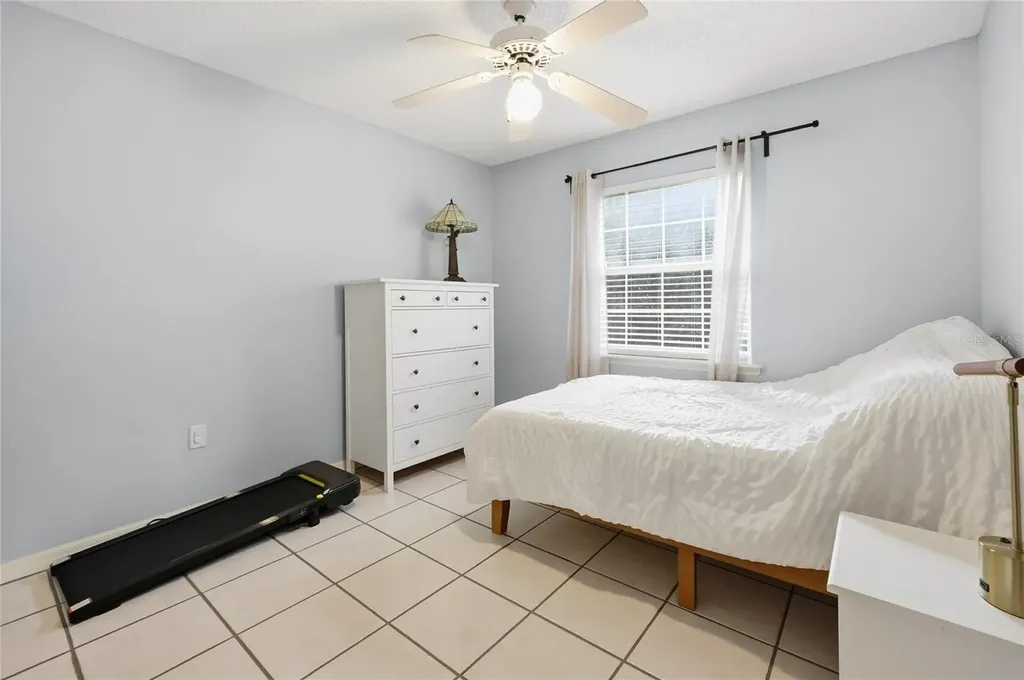 905 Northern Oaks Terrace Deland FL 32724