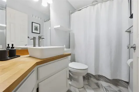 905 Northern Oaks Terrace Deland FL 32724