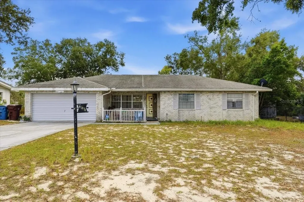 806 Hillside Avenue Lake Wales FL 33853