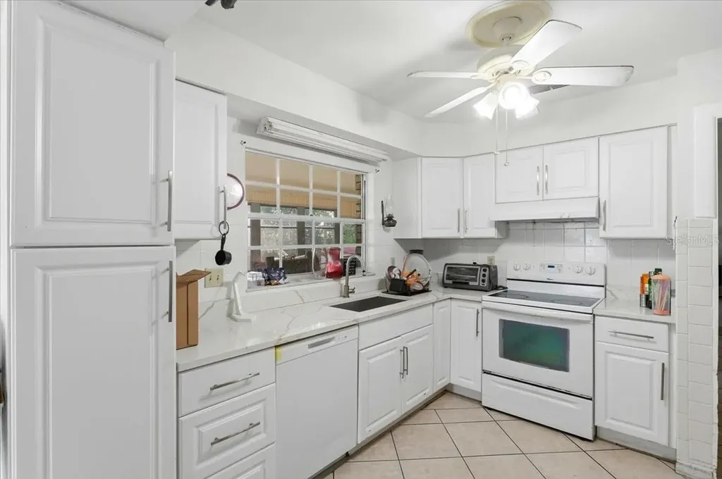 806 Hillside Avenue Lake Wales FL 33853