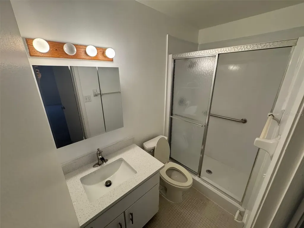 1140 84th Avenue N St Petersburg FL 33702