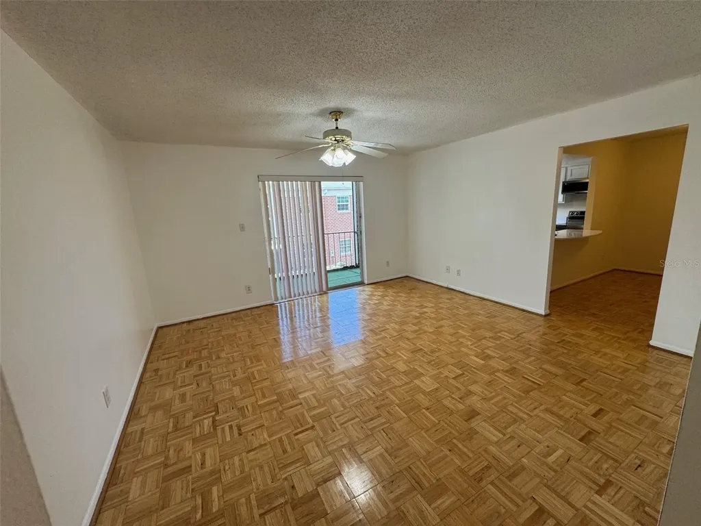 1140 84th Avenue N St Petersburg FL 33702