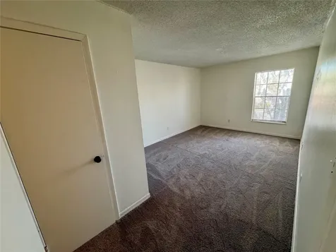 1140 84th Avenue N St Petersburg FL 33702