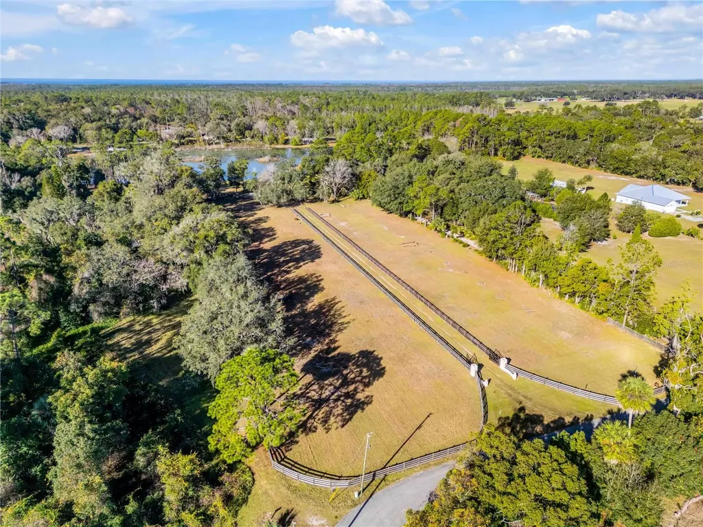 420 Roberts Road Pierson FL 32180