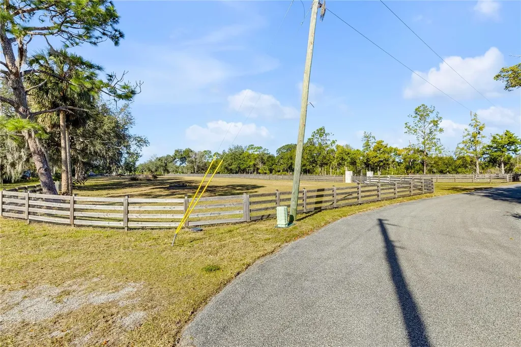 420 Roberts Road Pierson FL 32180