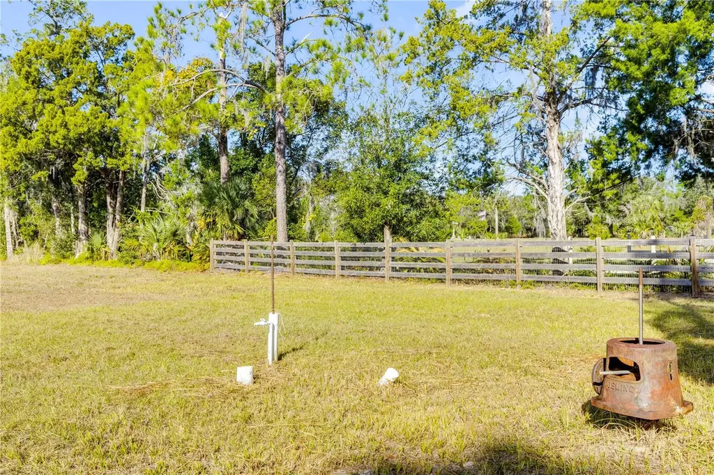420 Roberts Road Pierson FL 32180