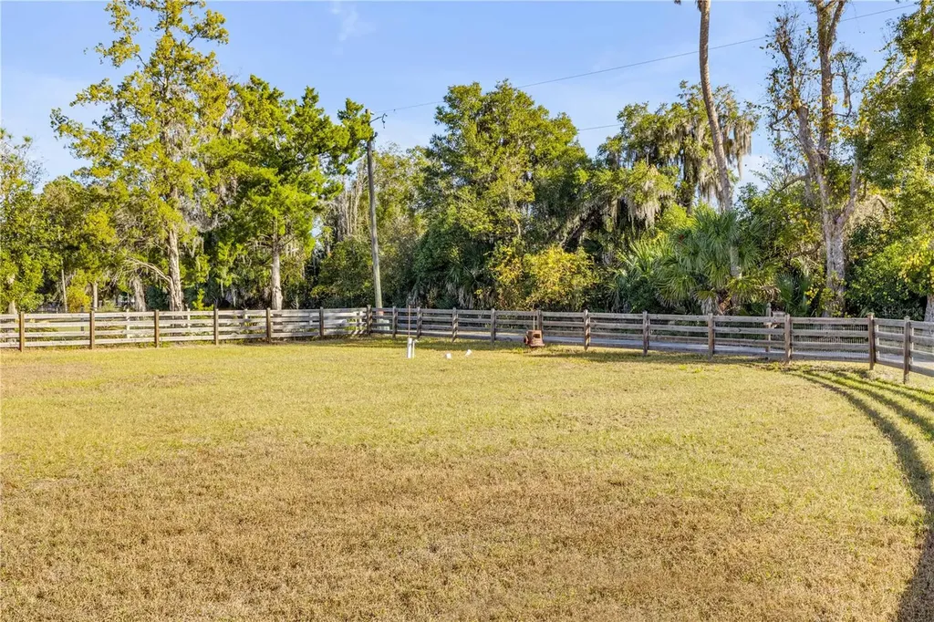 420 Roberts Road Pierson FL 32180