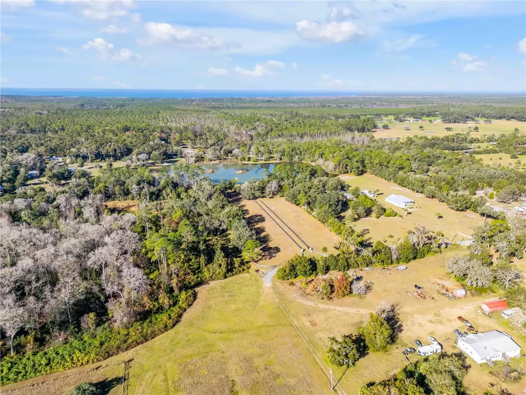420 Roberts Road Pierson FL 32180