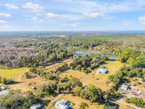 420 Roberts Road Pierson FL 32180