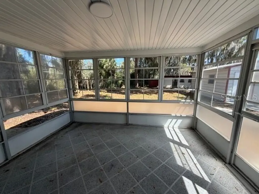 3736 Pine Circle Lake Wales FL 33898