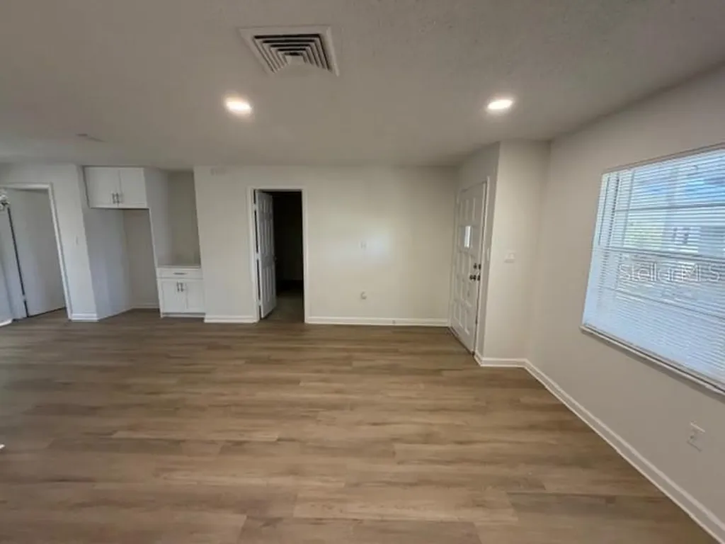3736 Pine Circle Lake Wales FL 33898