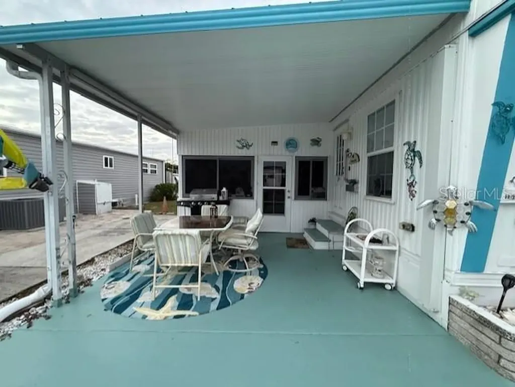 1512 23rd Avenue W Bradenton FL 34205