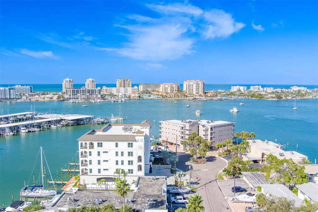 205 Dolphin Point Clearwater Beach FL 33767