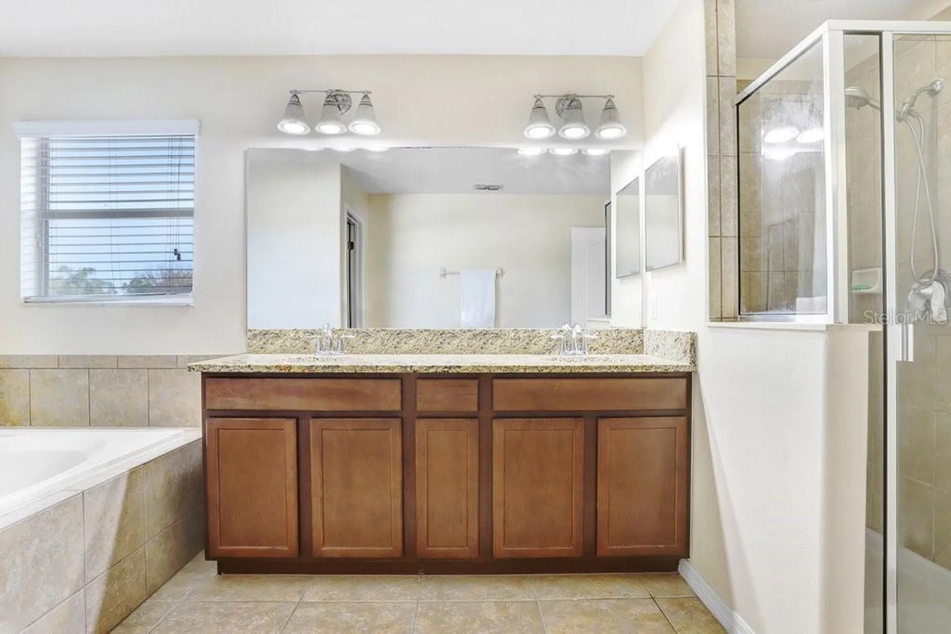 13117 Royal Pines Avenue Riverview FL 33579