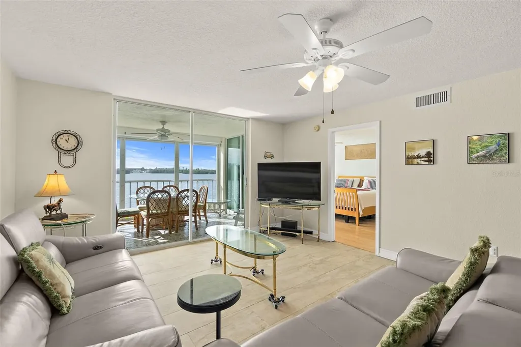 190 Pinellas Lane Cocoa Beach FL 32931