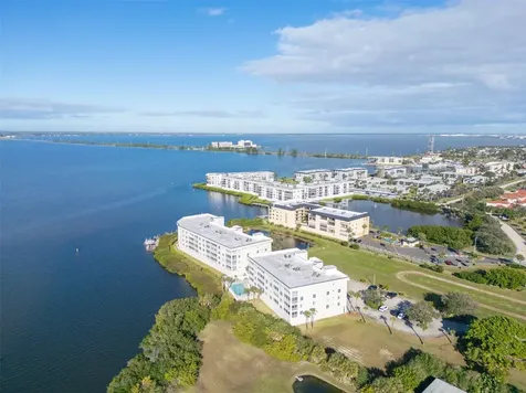 190 Pinellas Lane Cocoa Beach FL 32931