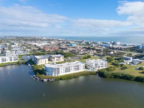190 Pinellas Lane Cocoa Beach FL 32931
