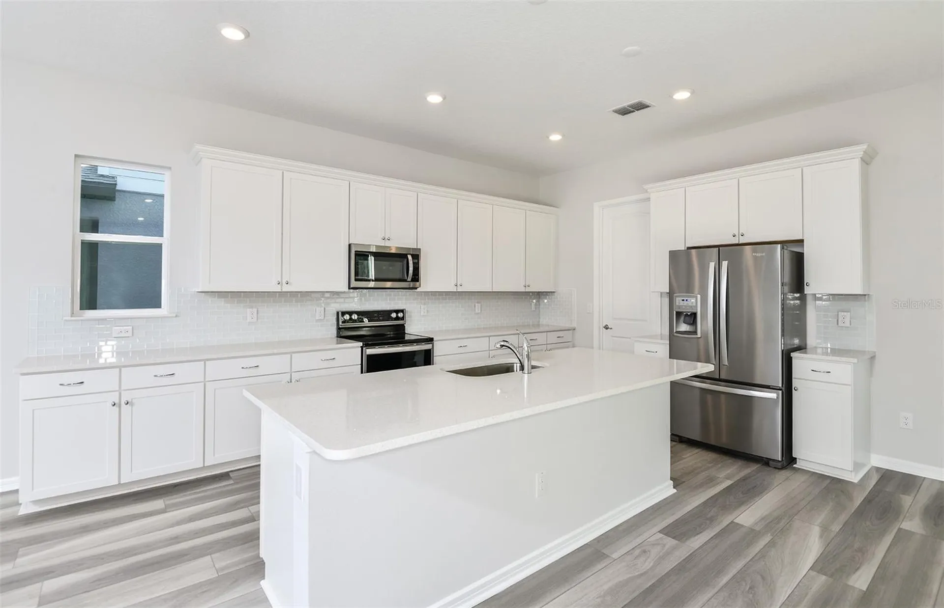 36781 Kistna Drive Zephyrhills FL 33540