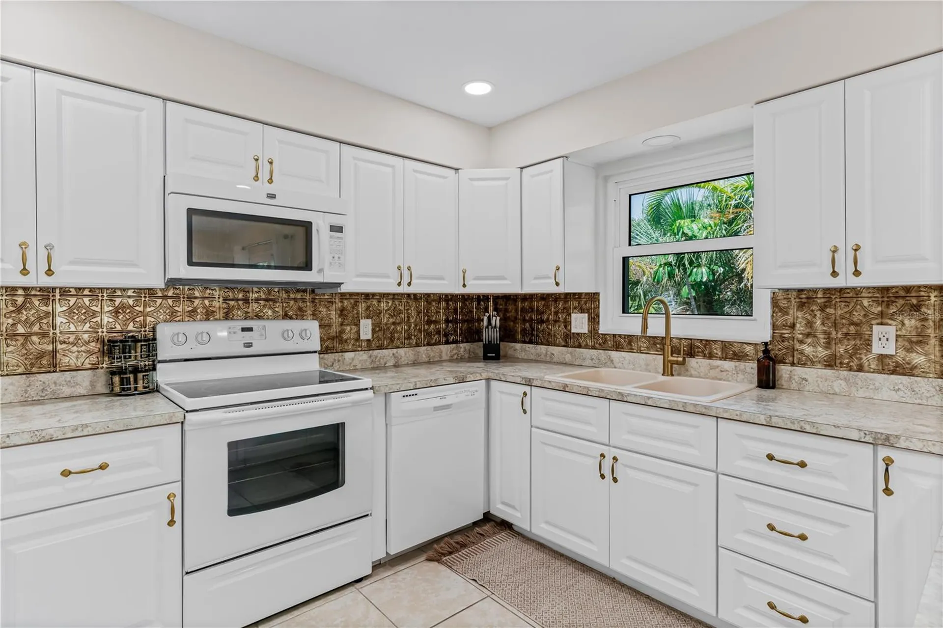115 Canal Avenue Indian Rocks Beach FL 33785