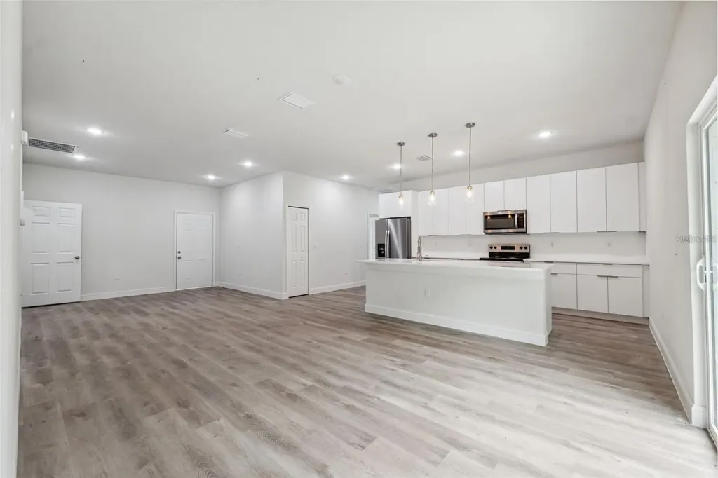 732 W Macroy Place Dunnellon FL 34434
