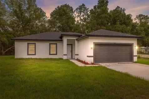 732 W Macroy Place Dunnellon FL 34434