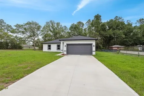 732 W Macroy Place Dunnellon FL 34434