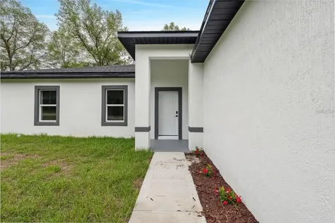 732 W Macroy Place Dunnellon FL 34434