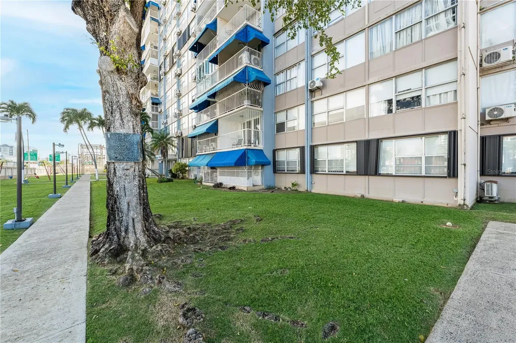 Apt 111 Cond Mundo Feliz Apt 111 Cond. Mundo Feliz Isla Verde PR 00979