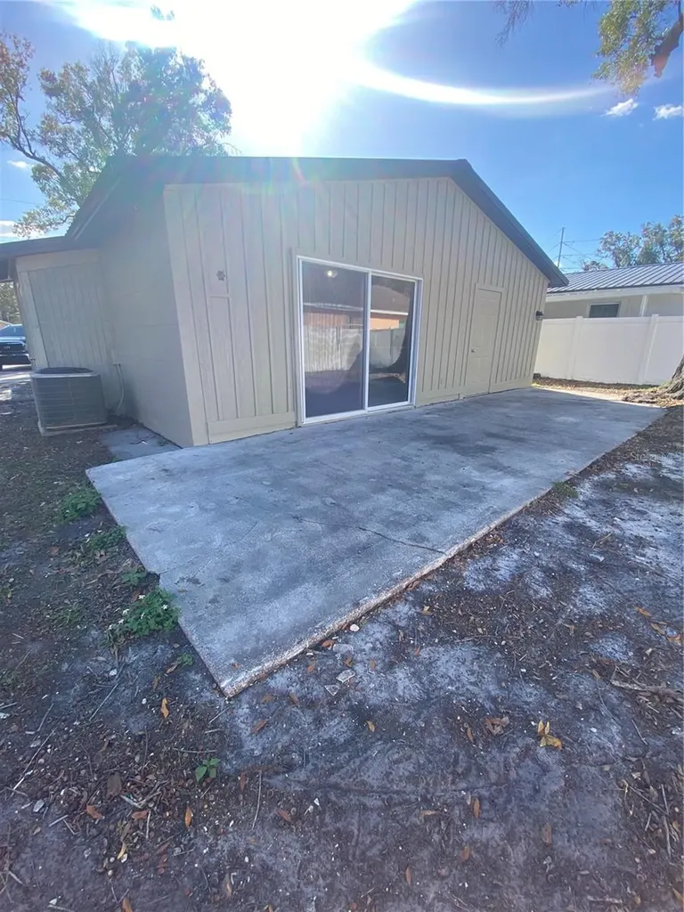 3405 W Sligh Avenue Tampa FL 33614