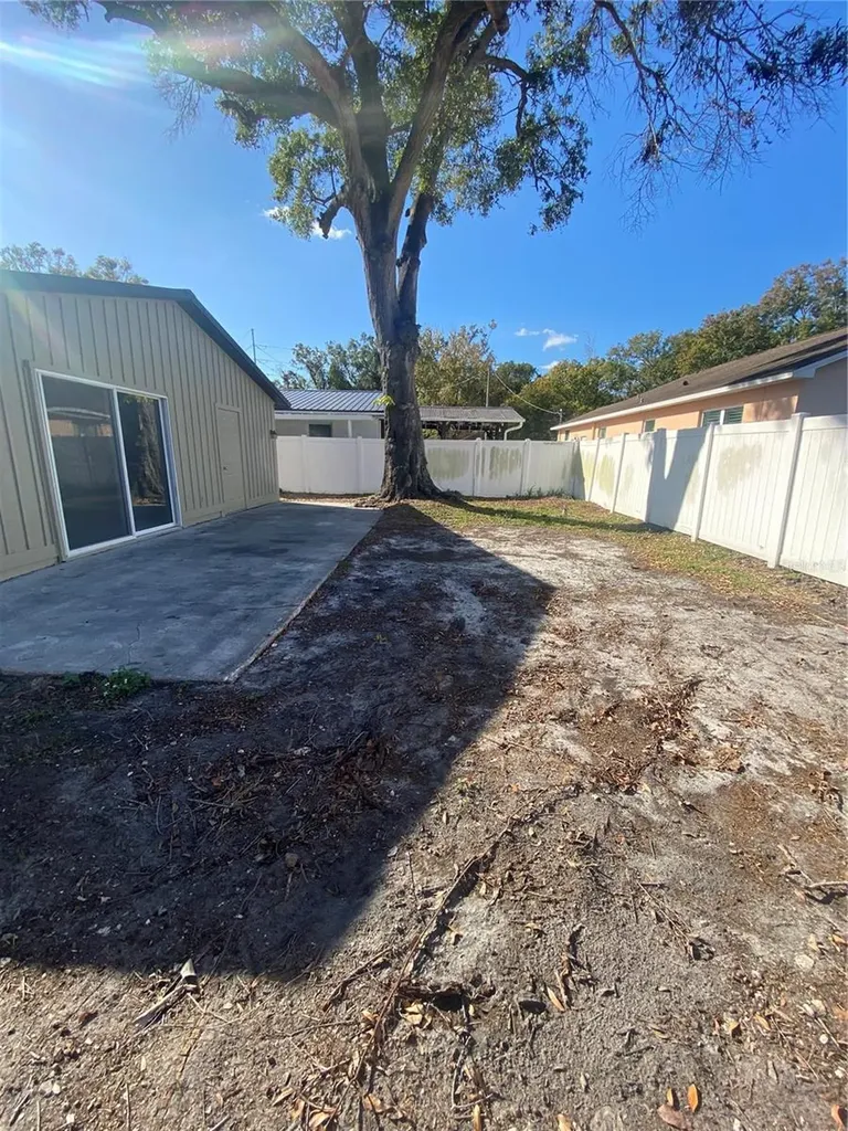 3405 W Sligh Avenue Tampa FL 33614