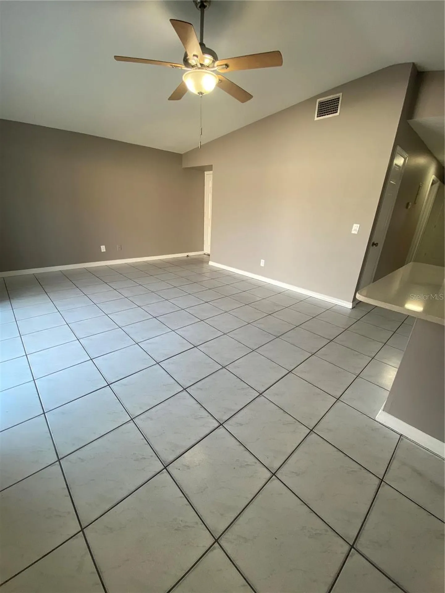 3405 W Sligh Avenue Tampa FL 33614