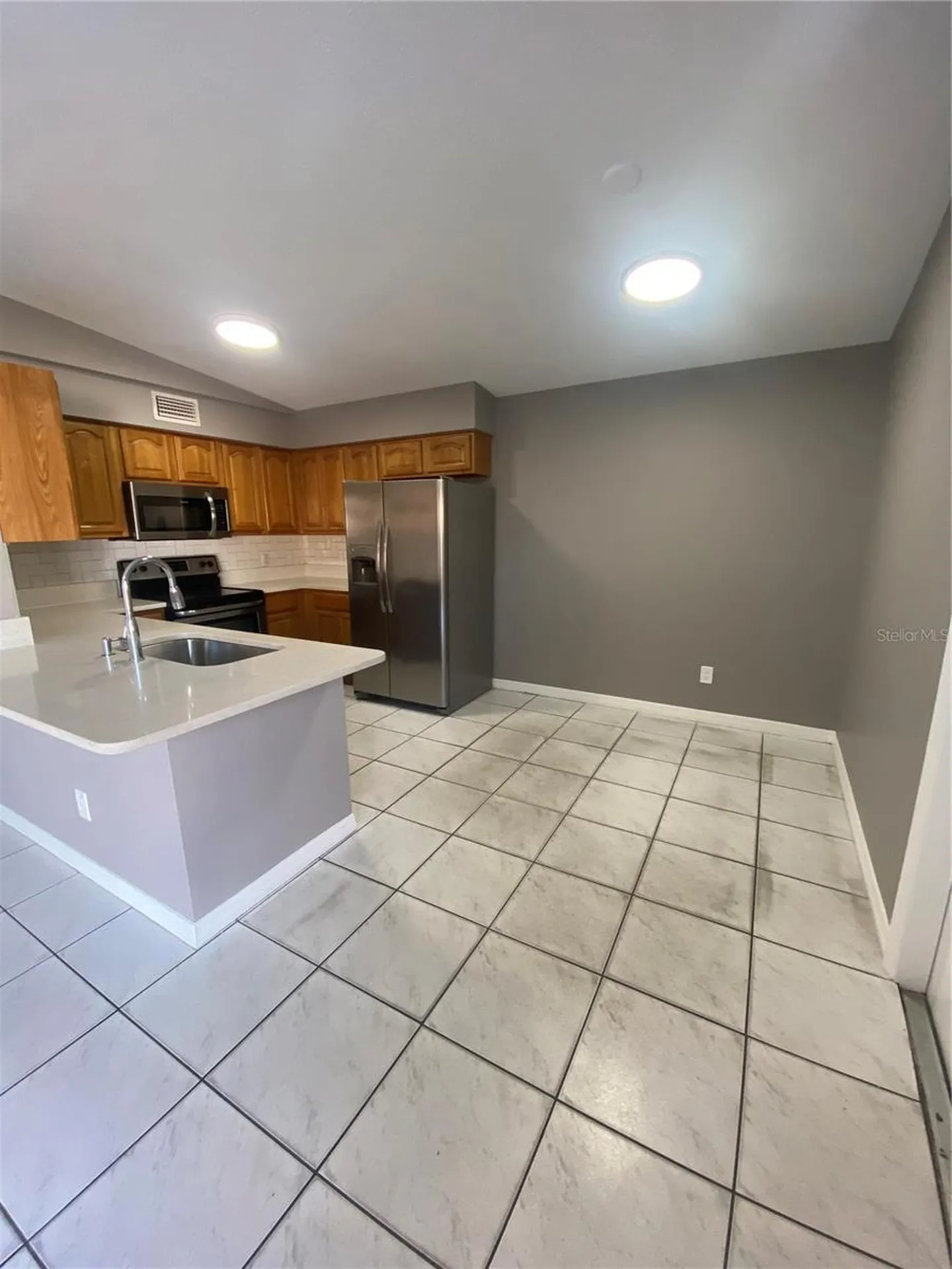 3405 W Sligh Avenue Tampa FL 33614