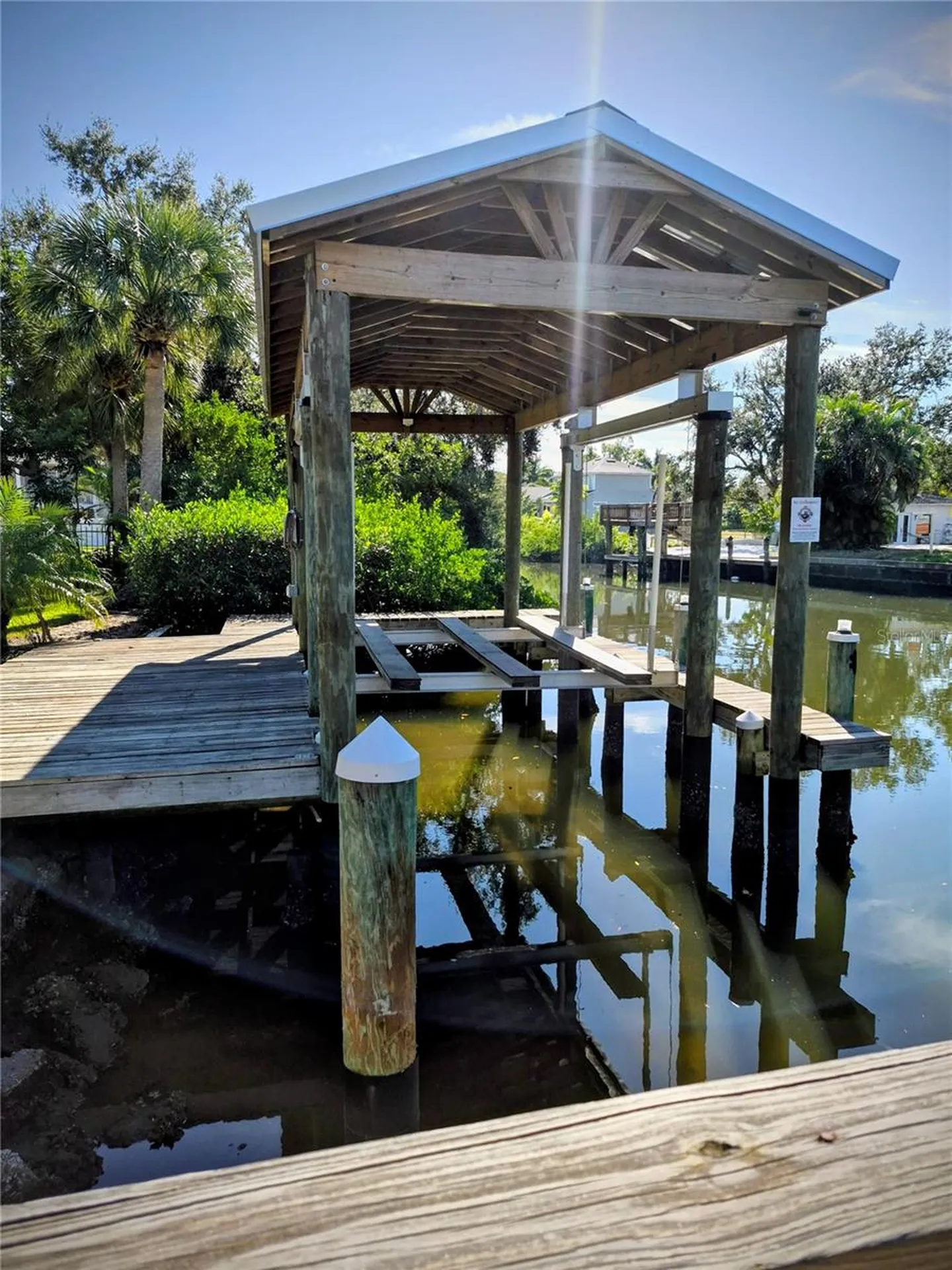 2609 N Dundee Street Tampa FL 33629