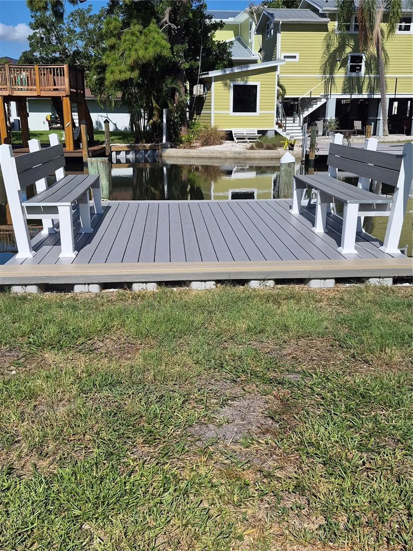 2609 N Dundee Street Tampa FL 33629