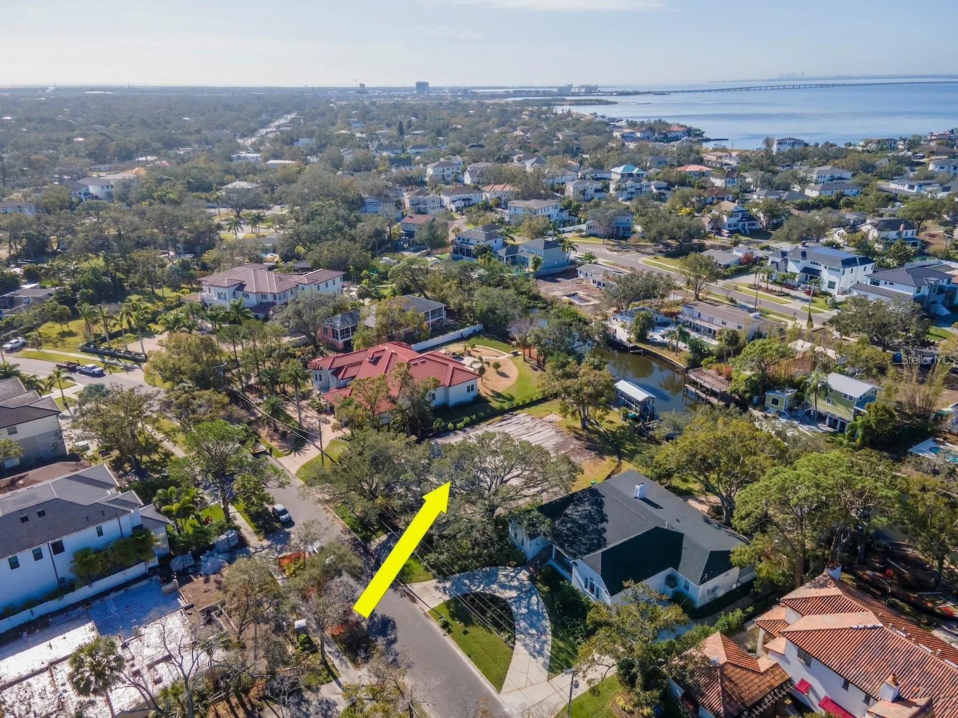 2609 N Dundee Street Tampa FL 33629