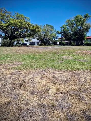 2609 N Dundee Street Tampa FL 33629