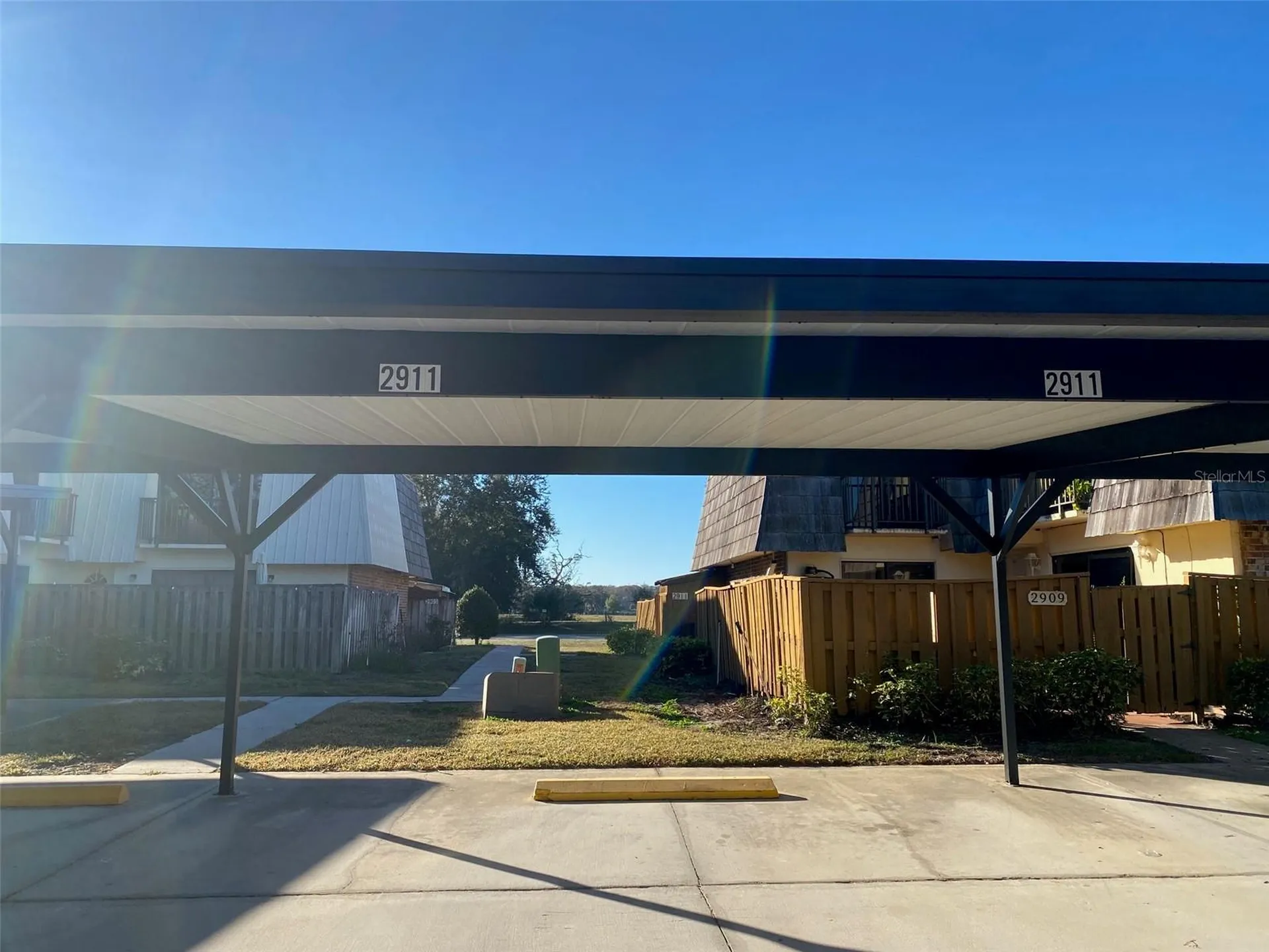 2911 Pecan Avenue Leesburg FL 34748